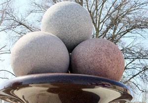 Памятник мороженому открыли в Житомире
